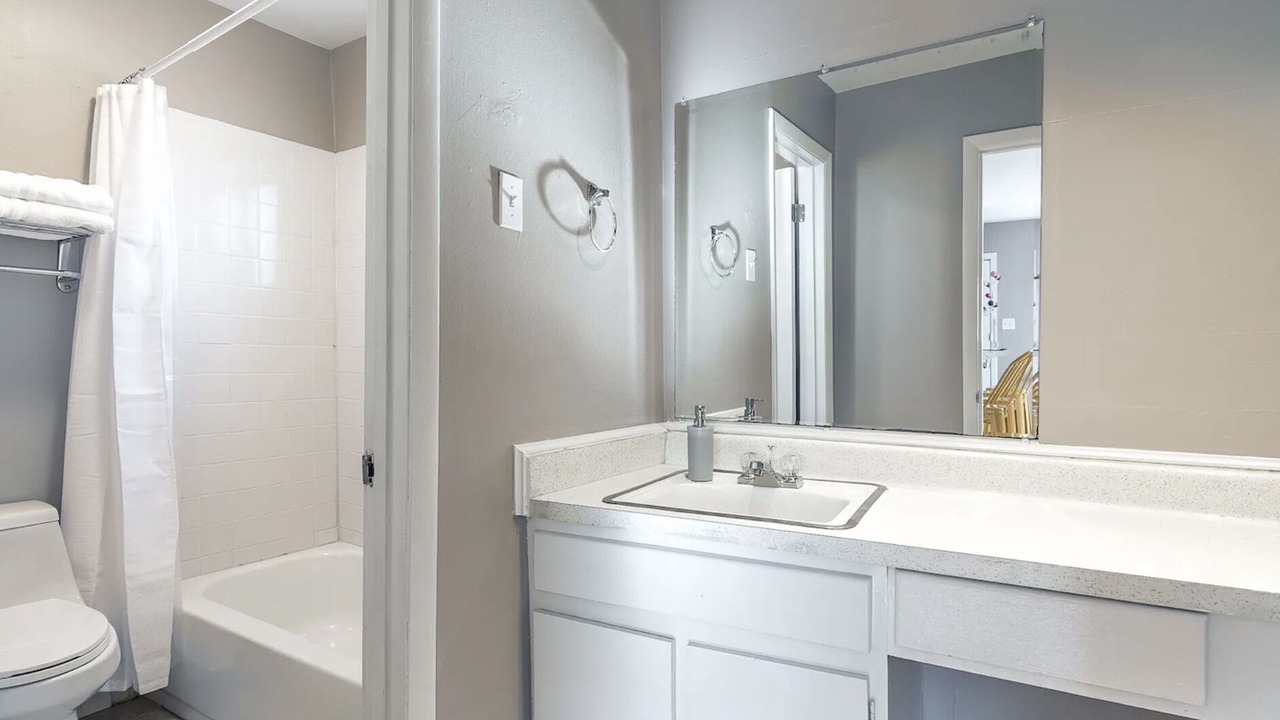 Photo of Bathroom in Neartown