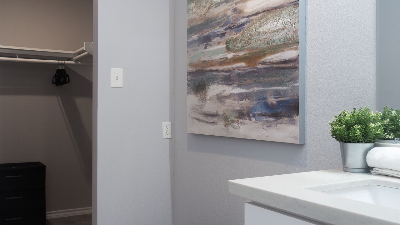 Photo of Bathroom in Neartown