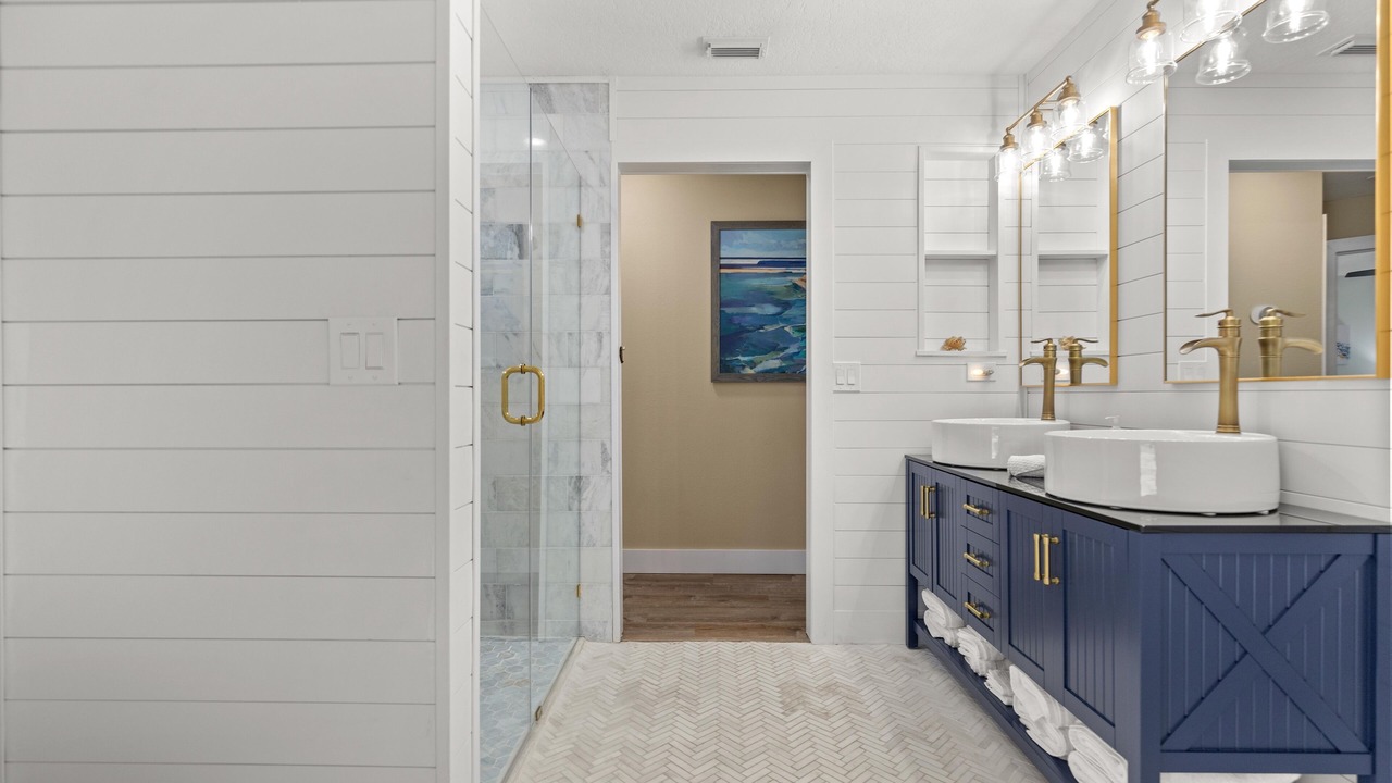 Photo of Bathroom in Citrus Springs