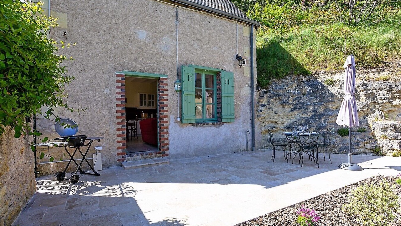 Photo of Outdoor in Nazelles-Negron