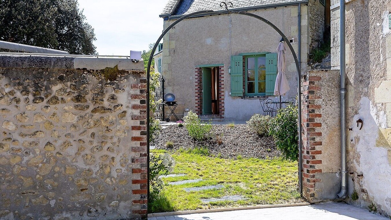 Photo of Outdoor in Nazelles-Negron