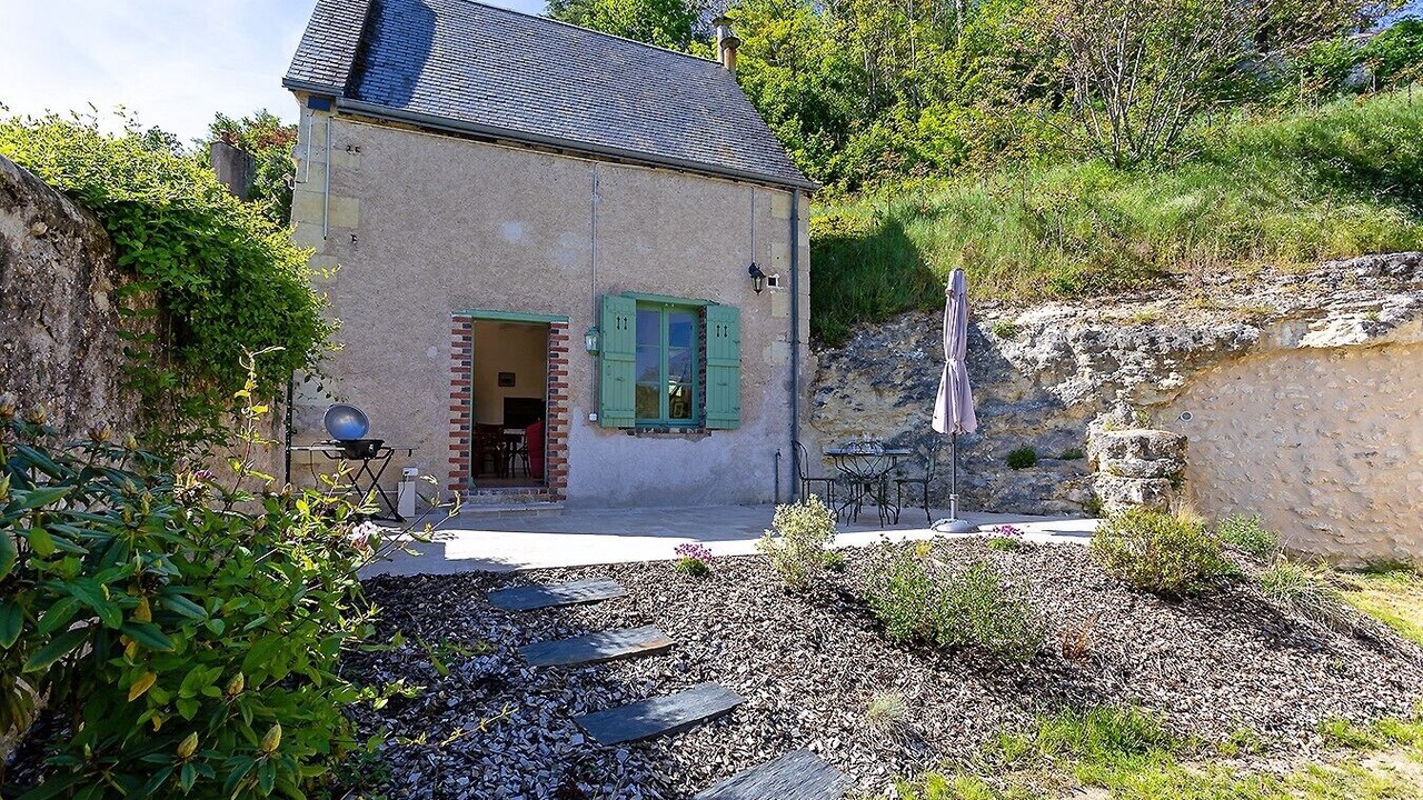 Photo of Outdoor in Nazelles-Negron