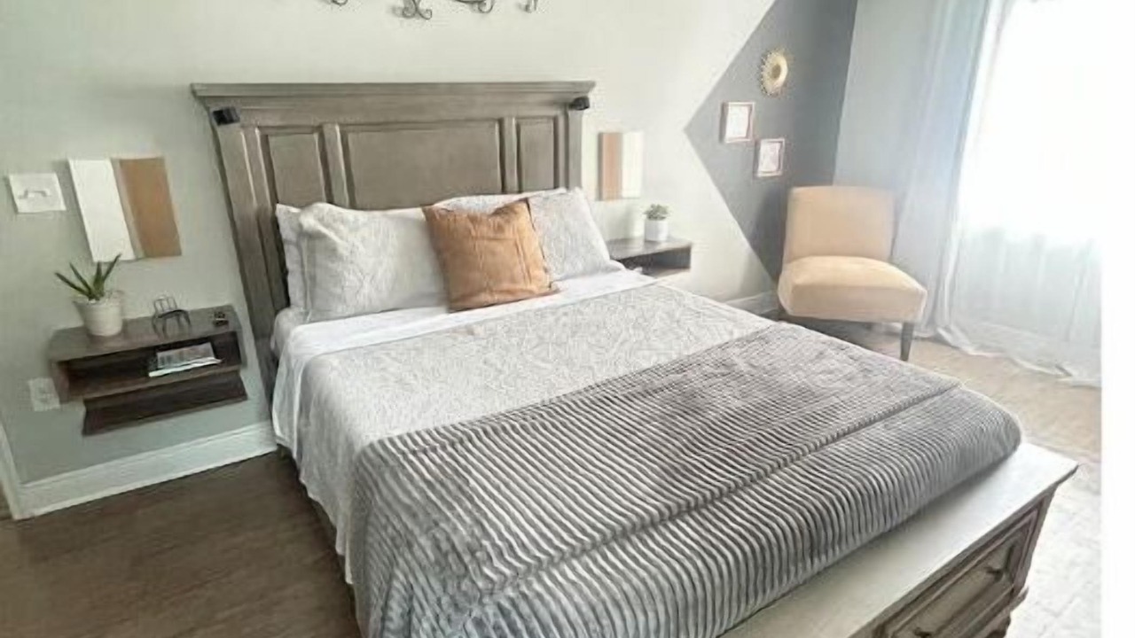 Photo of Bedroom in East Tampa