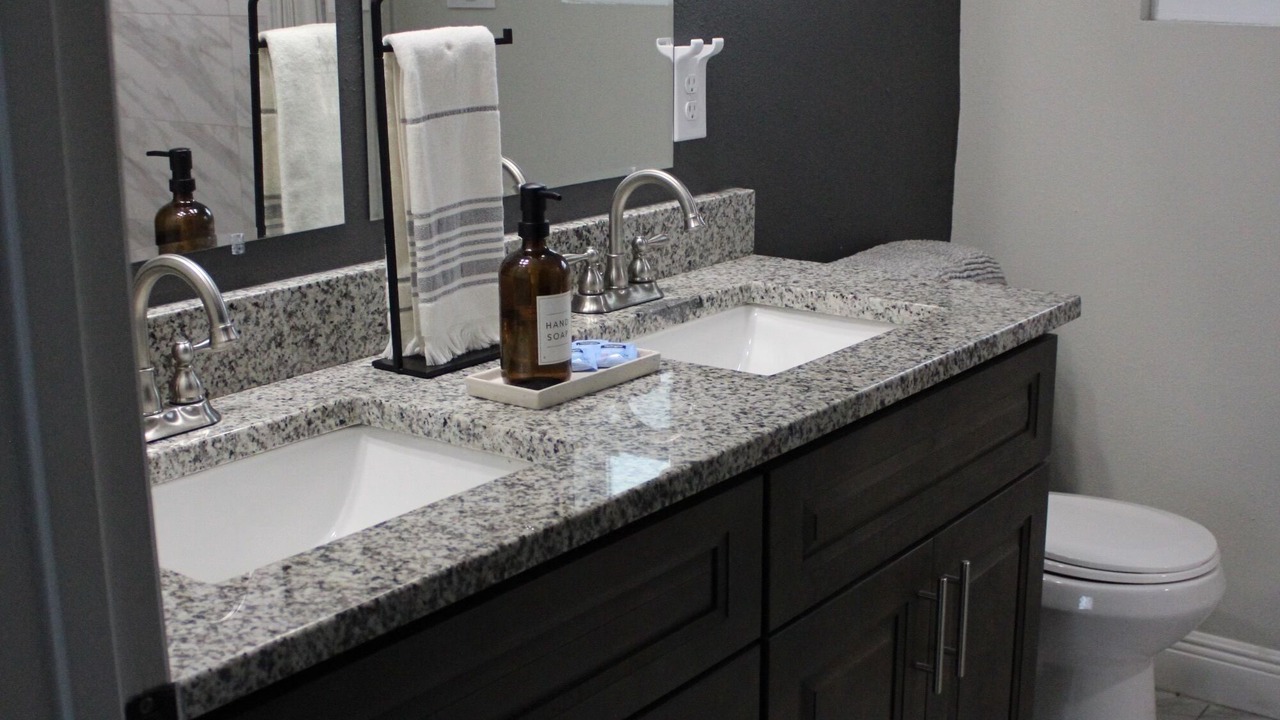 Photo of Bathroom in East Tampa