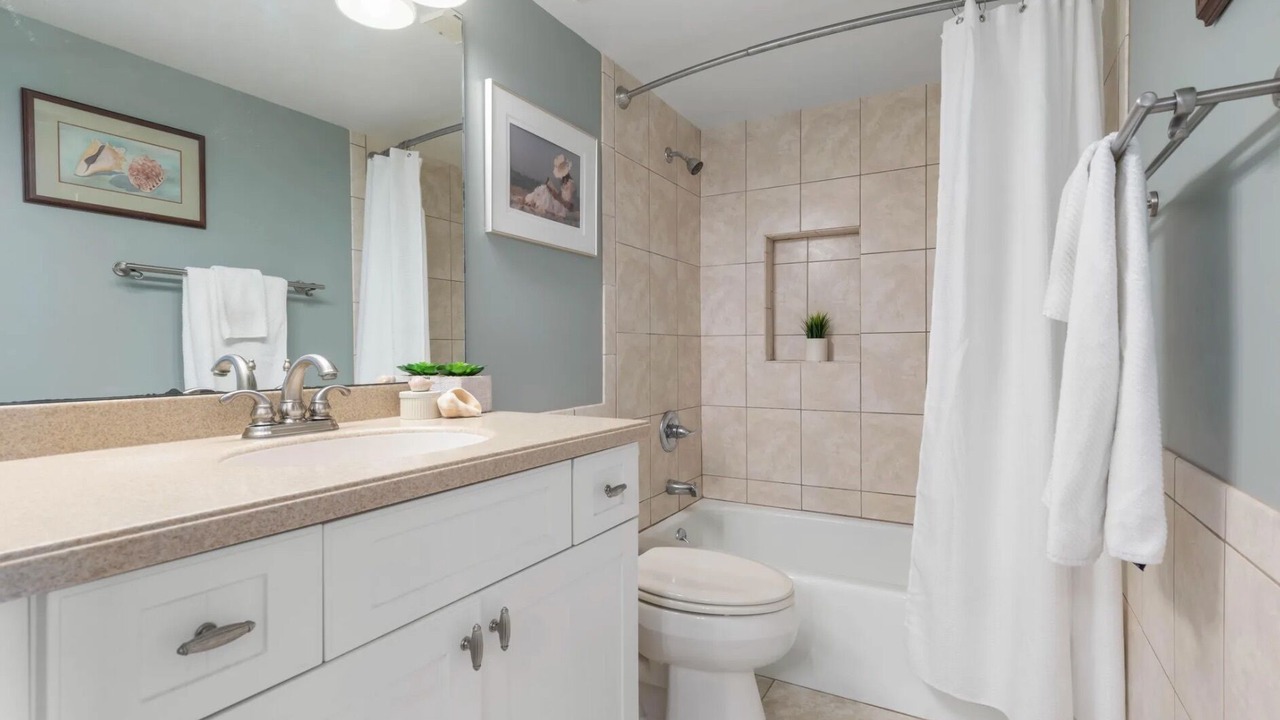 Photo of Bathroom in Ormond-by-the-Sea