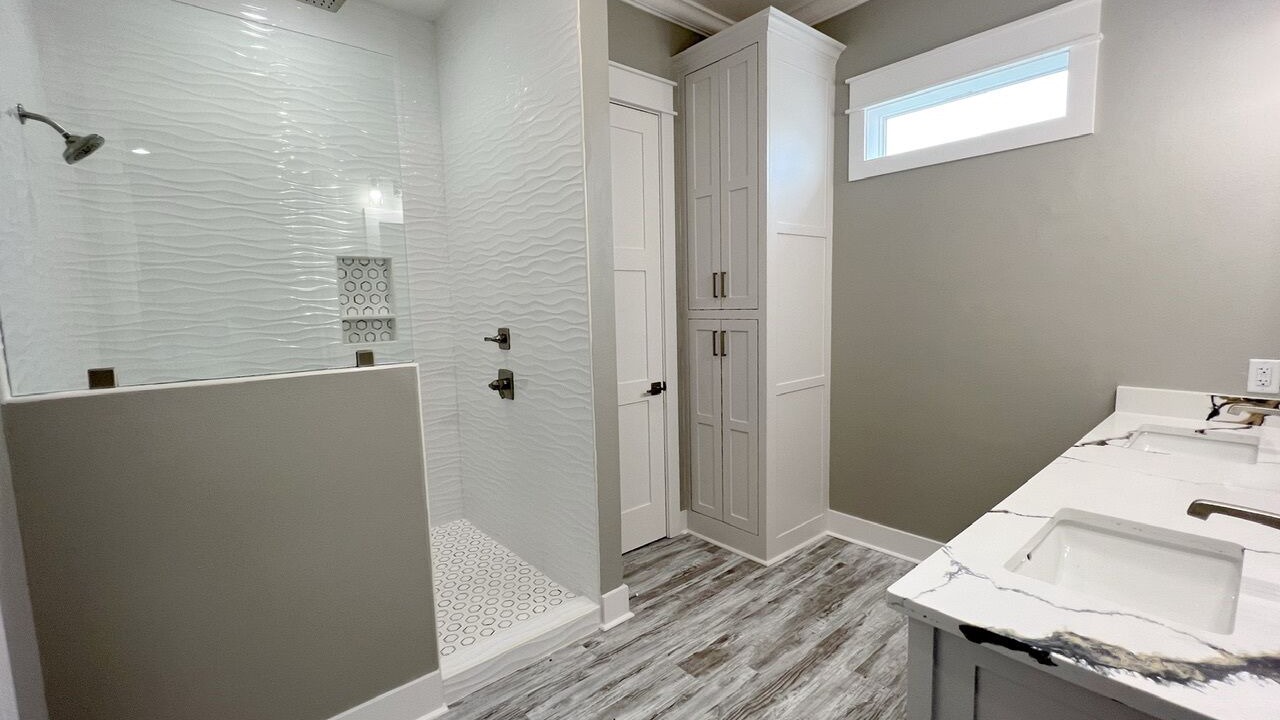 Photo of Bathroom in Crystal Beach
