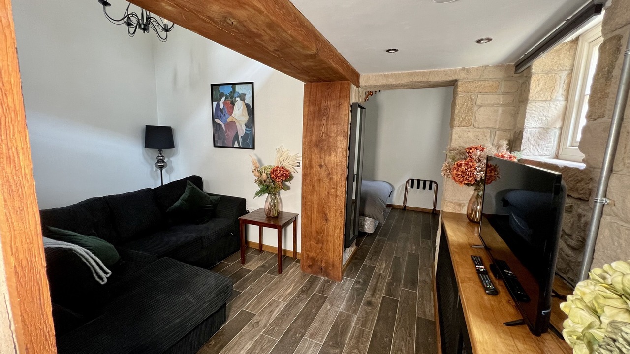 Photo of Bedroom in Holestone Moor