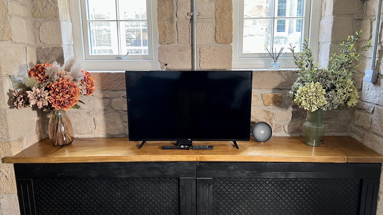 Photo of Others in Holestone Moor