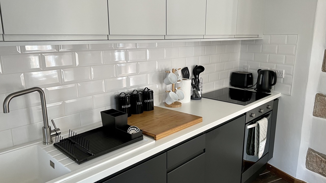 Photo of Others in Holestone Moor