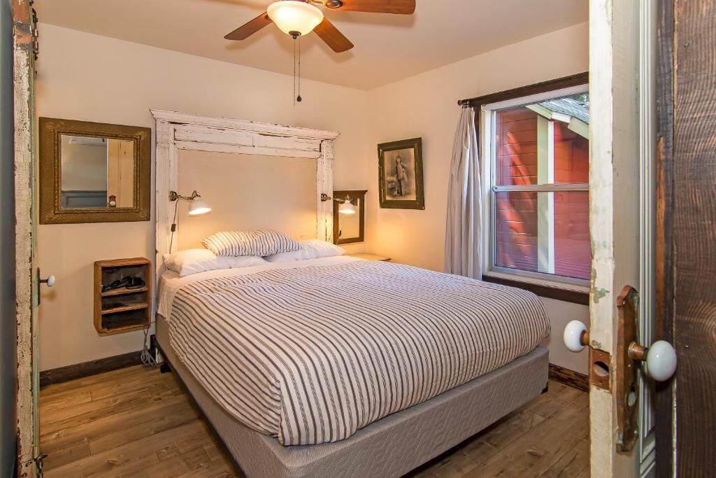 Photo of Bedroom in Foresthill