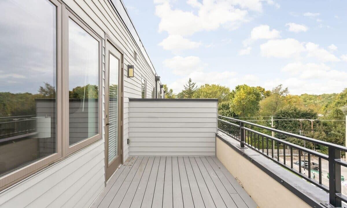 Photo of Outdoor in Meridian-Kessler