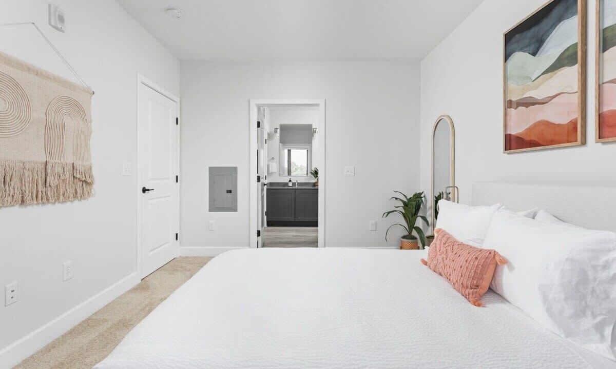 Photo of Bedroom in Meridian-Kessler