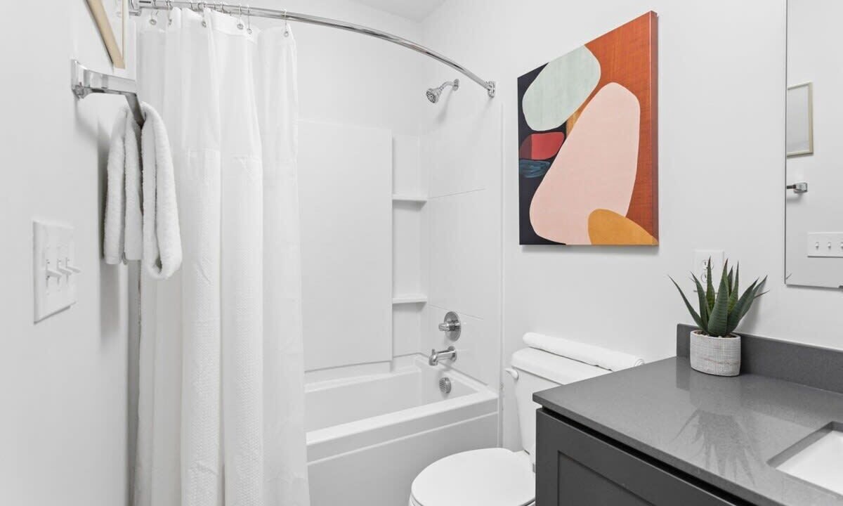 Photo of Bathroom in Meridian-Kessler