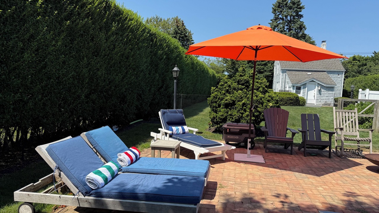 Photo of Patio Balcony in Village of Southampton