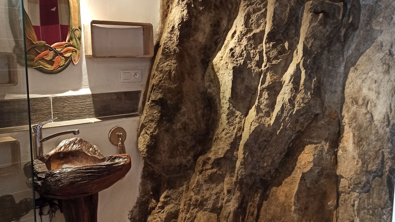 Photo of Bathroom in Lamastre
