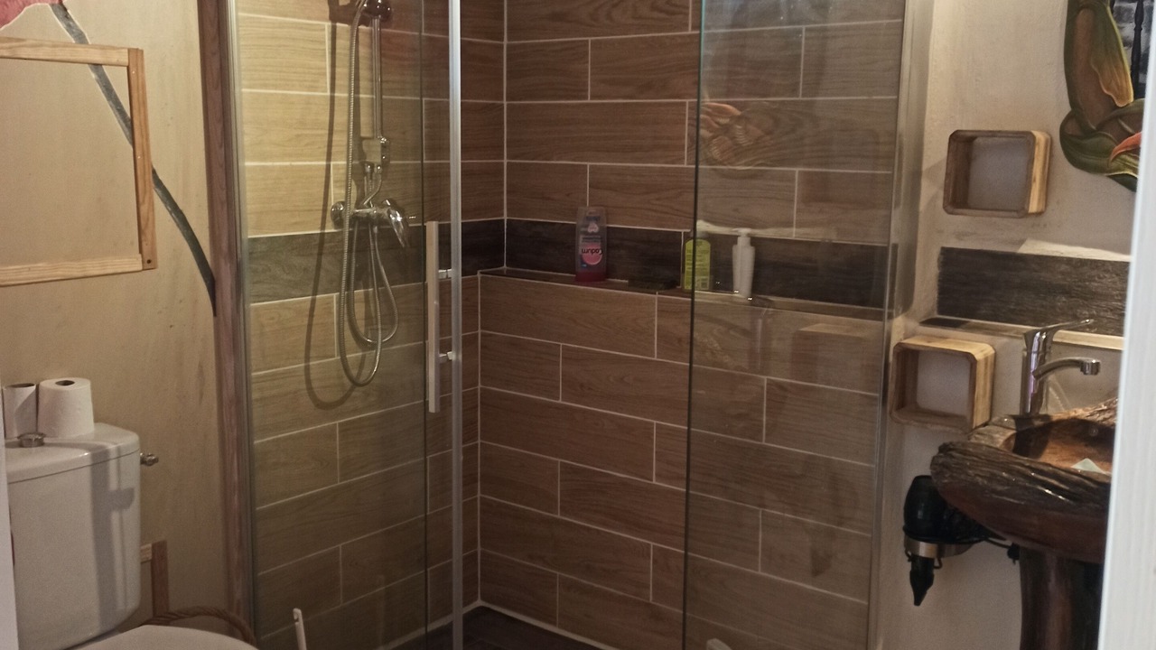 Photo of Bathroom in Lamastre