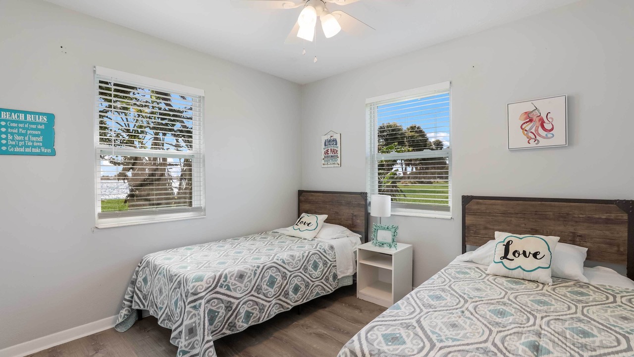 Photo of Others in Palmetto