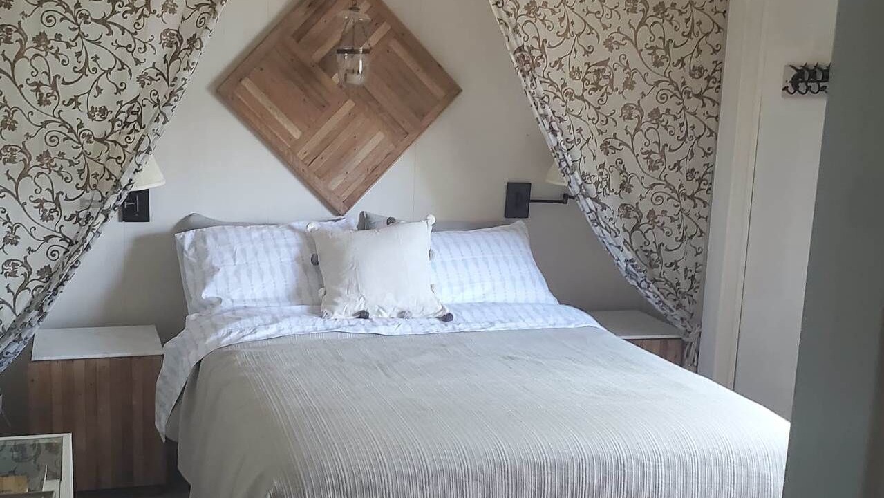 Photo of Bedroom in Falcon Lake