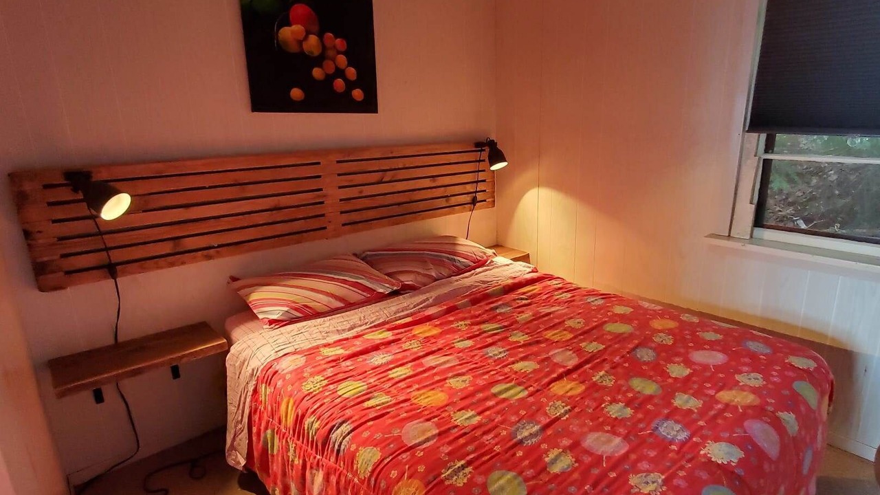 Photo of Bedroom in Falcon Lake