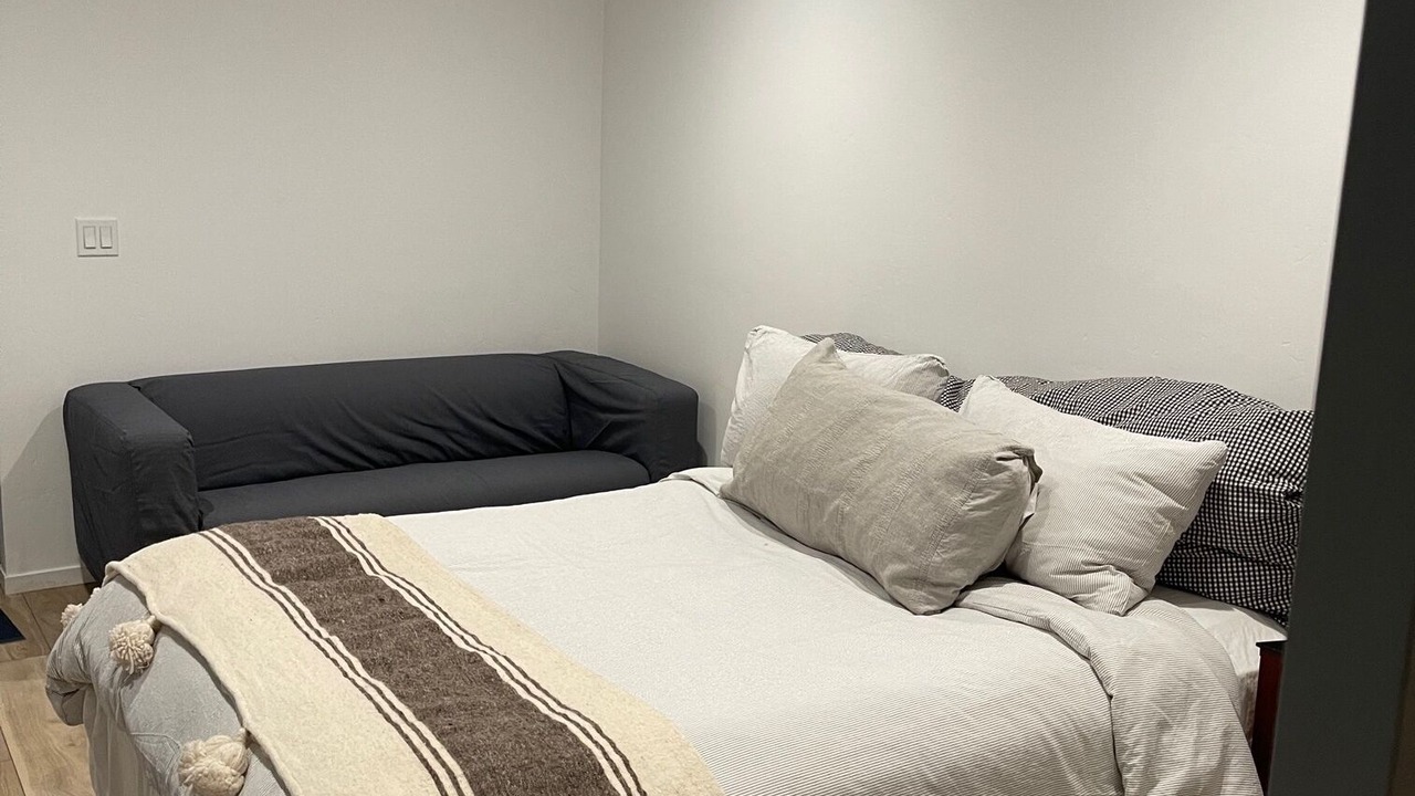 Photo of Bedroom in Geyserville