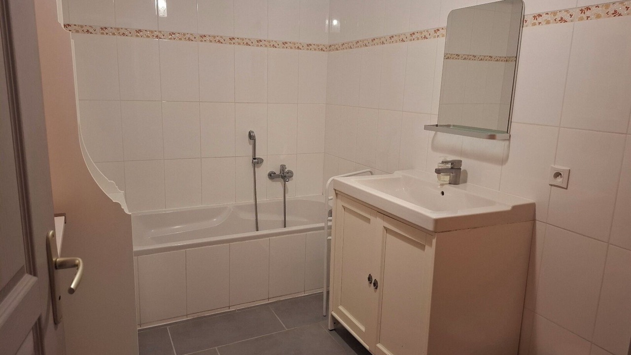 Photo of Bathroom in Plouenan