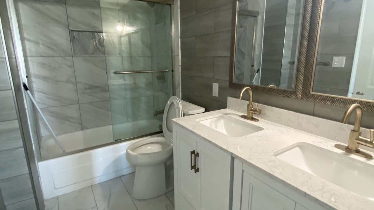 Photo of Bathroom in Northeast Virginia Beach