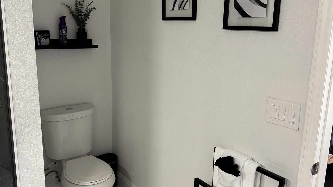 Photo of Bathroom in East Tampa