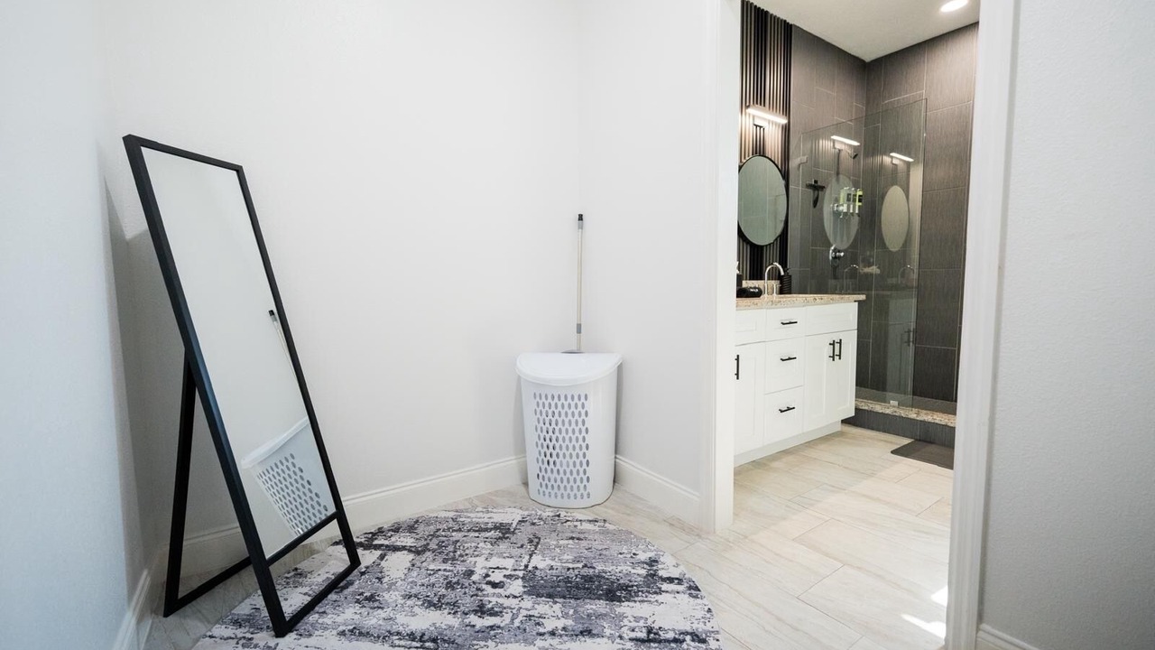 Photo of Bathroom in East Tampa
