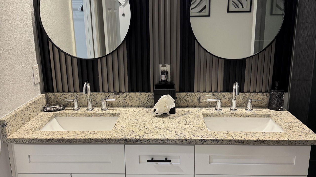 Photo of Bathroom in East Tampa