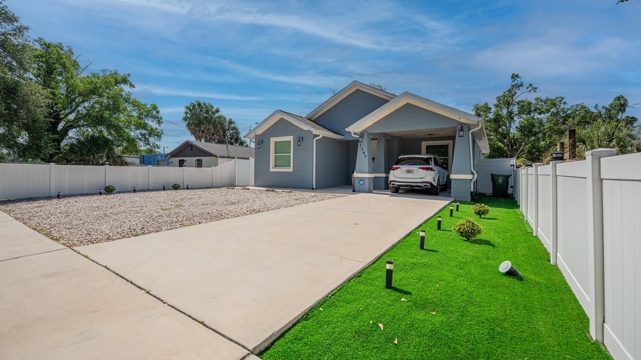 Photo of Outdoor in East Tampa