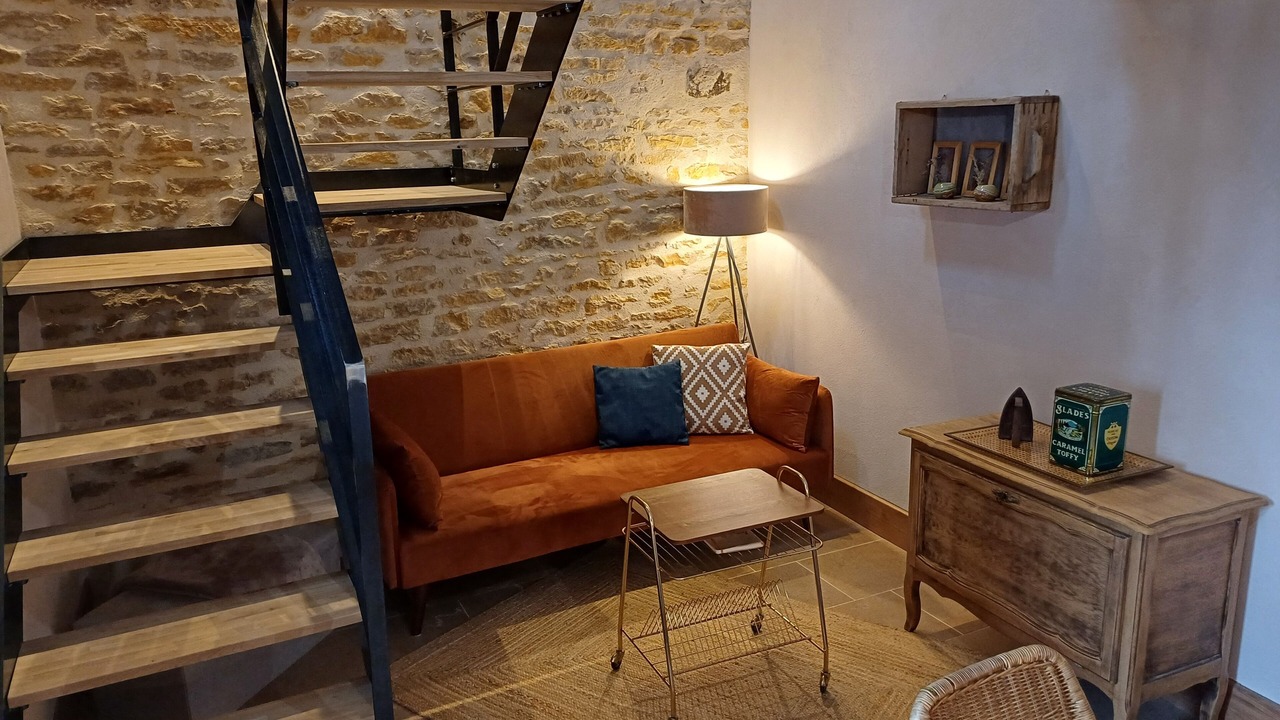 Photo of Livingroom in Saint-Andre-le-Desert