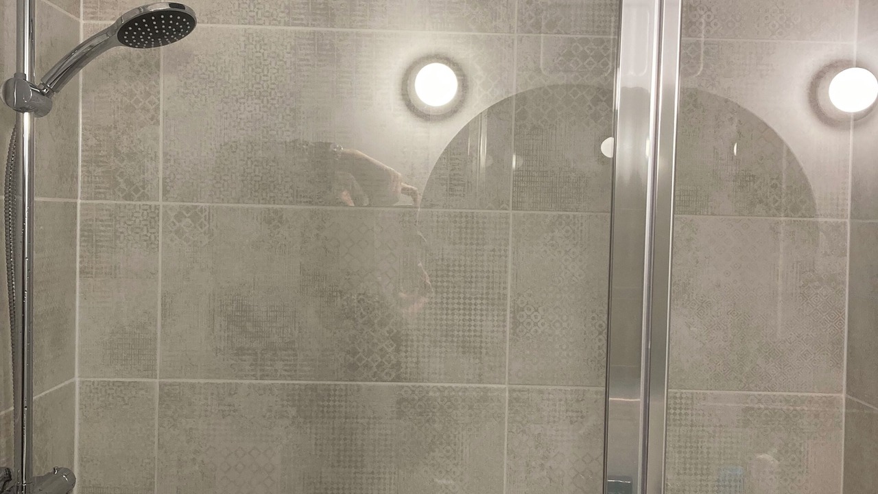 Photo of Bathroom in Dieppe