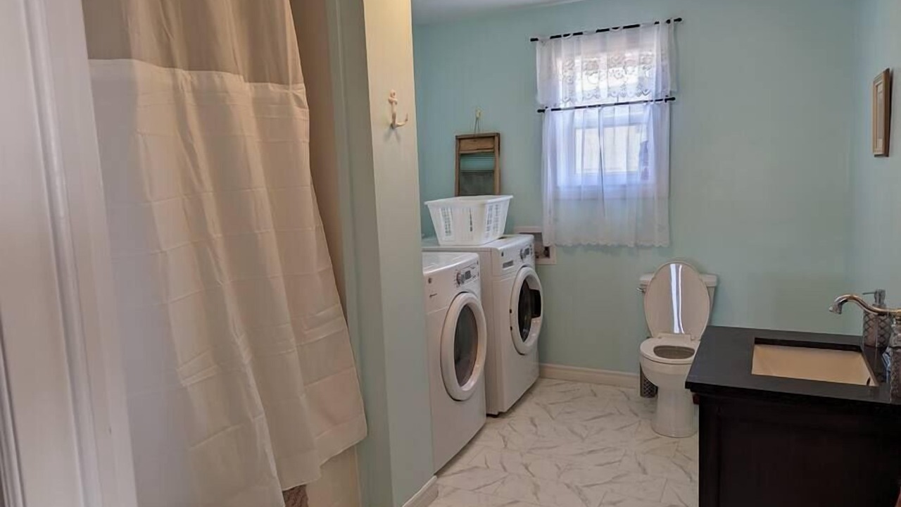 Photo of Bathroom in Twillingate