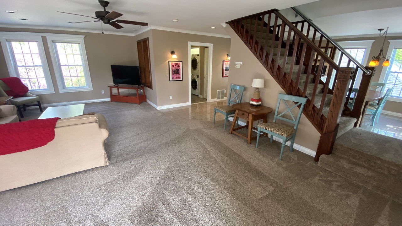 Photo of Livingroom in Bellaire