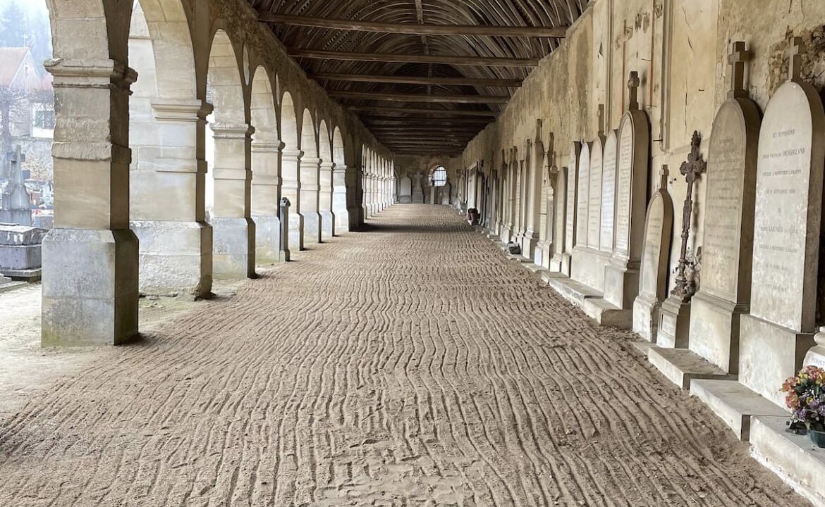 Photo of Others in Montfort-l'Amaury