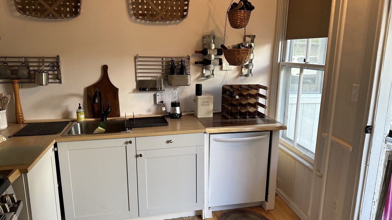 Photo of Kitchen in Saugerties