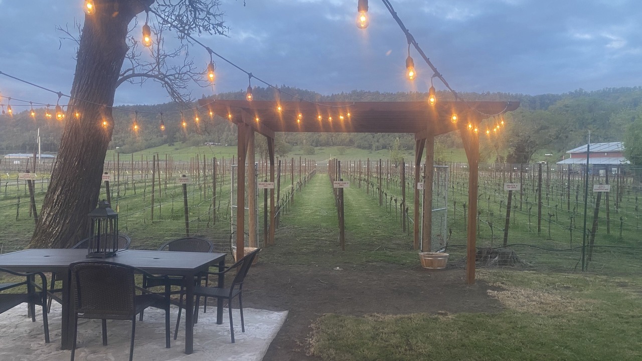 Photo of Outdoor in Roseburg