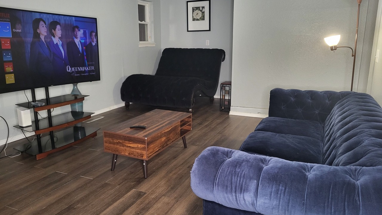 Photo of Livingroom in Midwest City