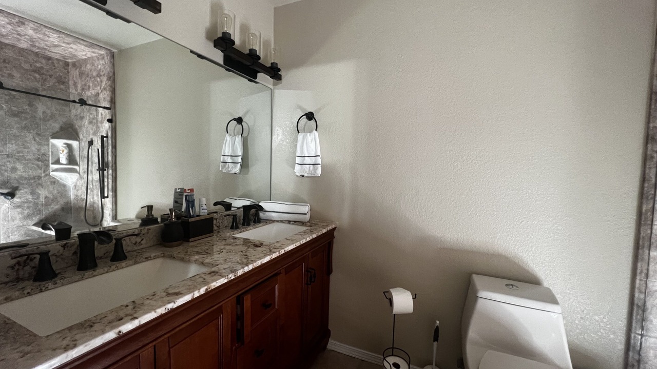 Photo of Bathroom in Midwest City