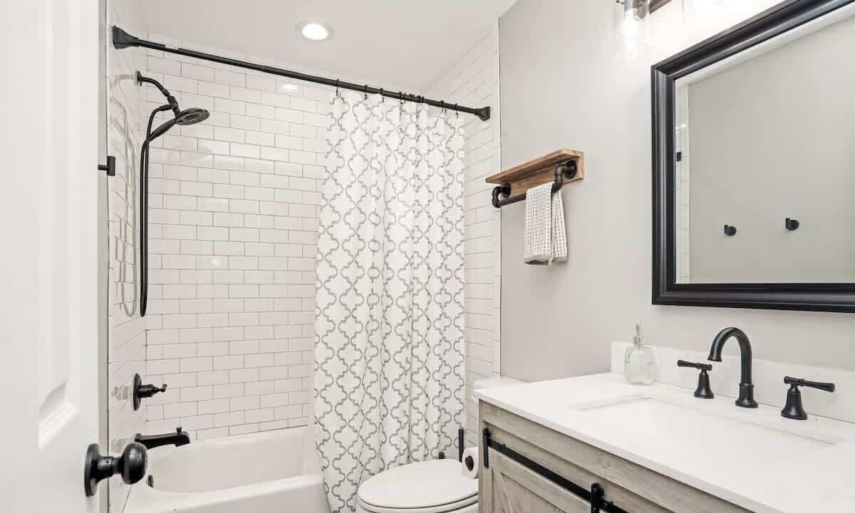 Photo of Bathroom in Kingston Springs