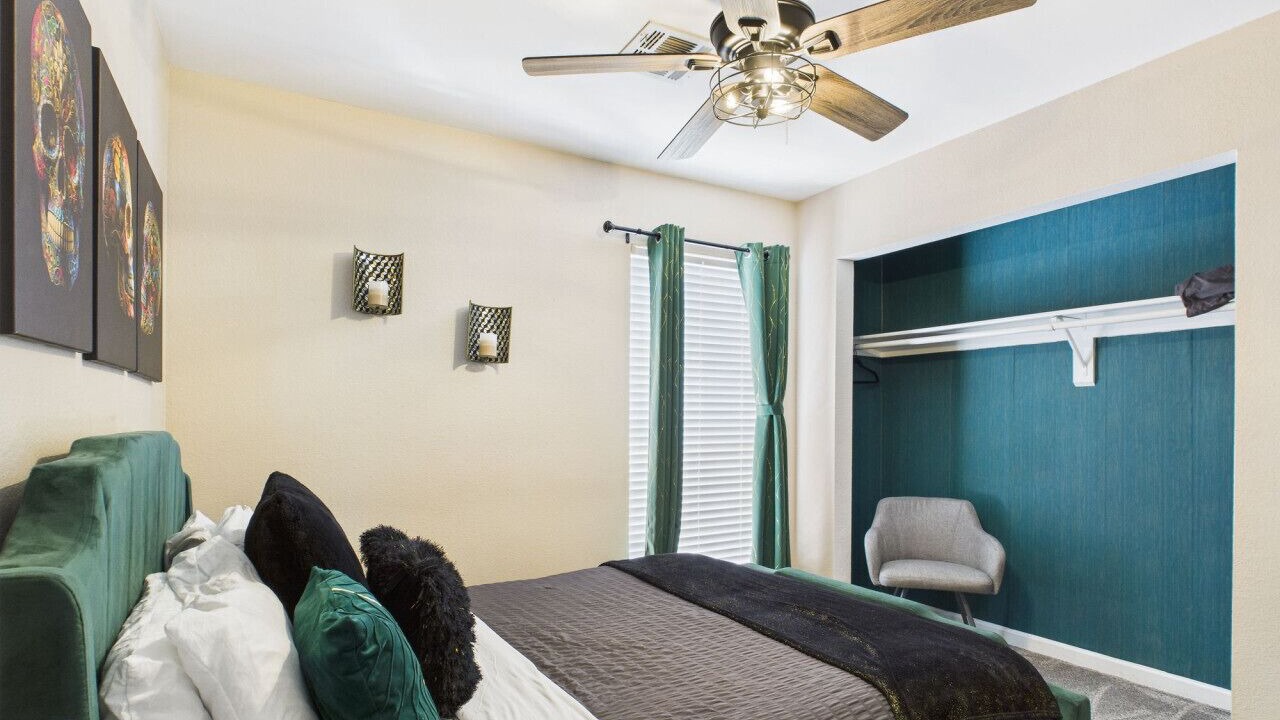 Photo of Bedroom in Glendale