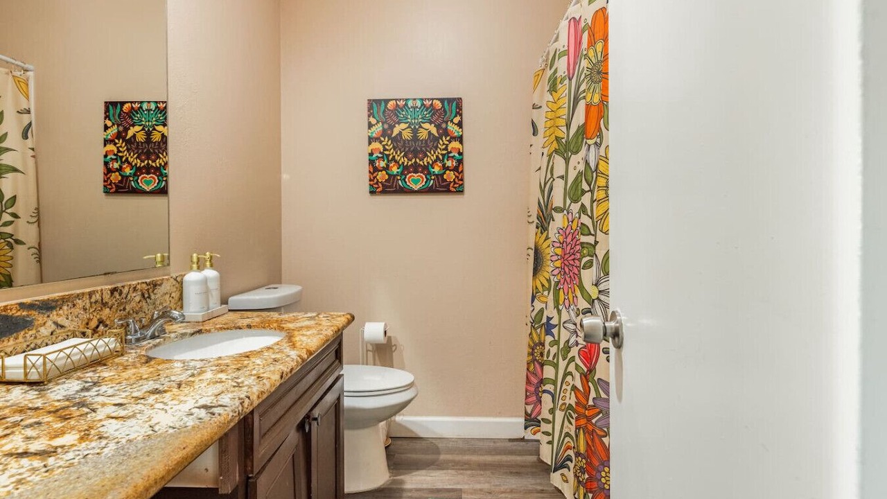 Photo of Bathroom in Glendale
