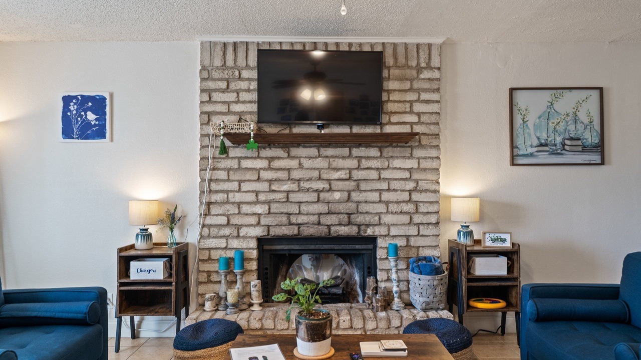 Photo of Livingroom in Lake Brownwood