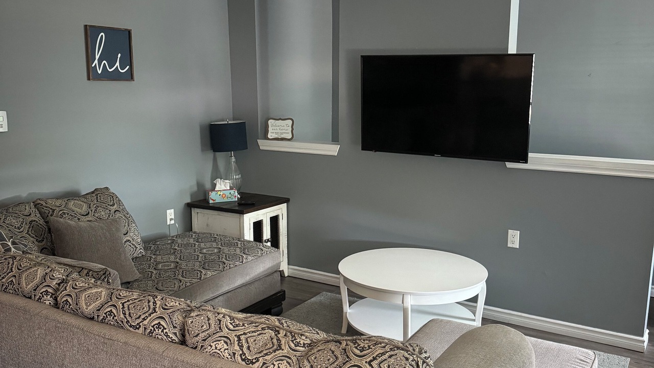 Photo of Bedroom in Thorold