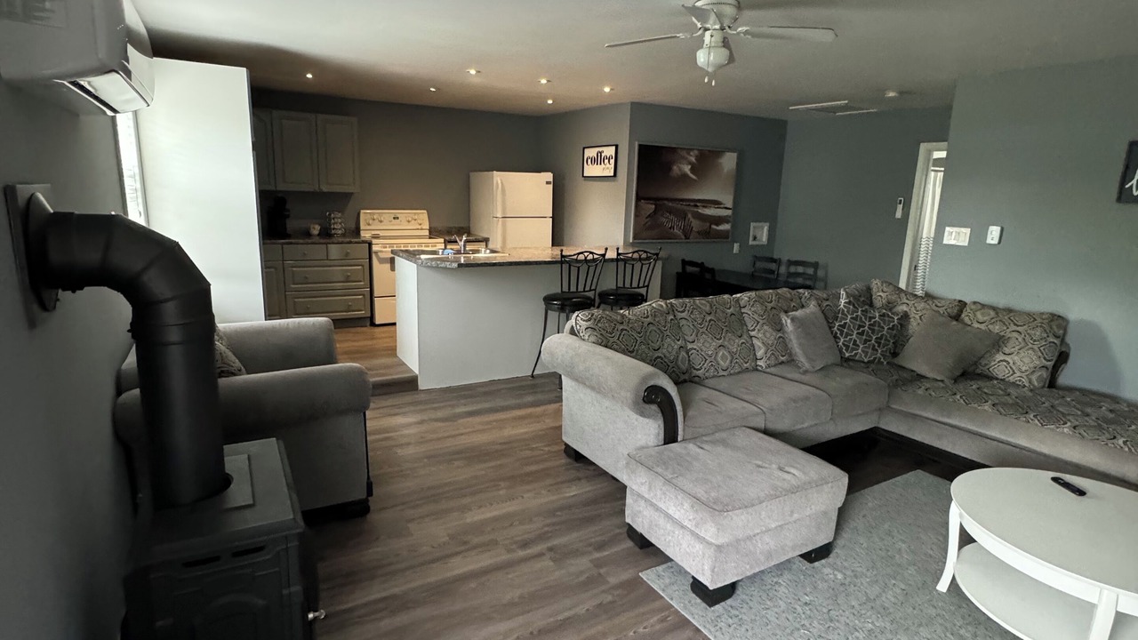Photo of Livingroom in Thorold