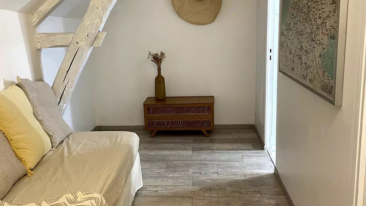 Photo of Livingroom in Chaintreaux