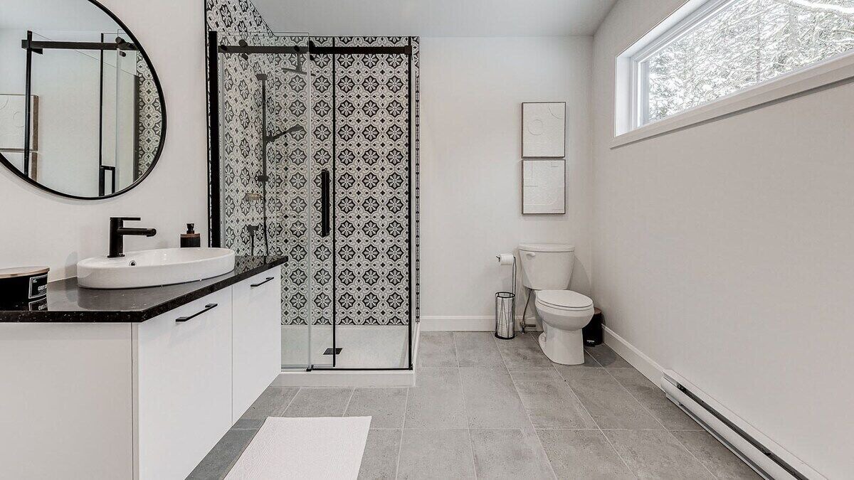 Photo of Bathroom in Shannon