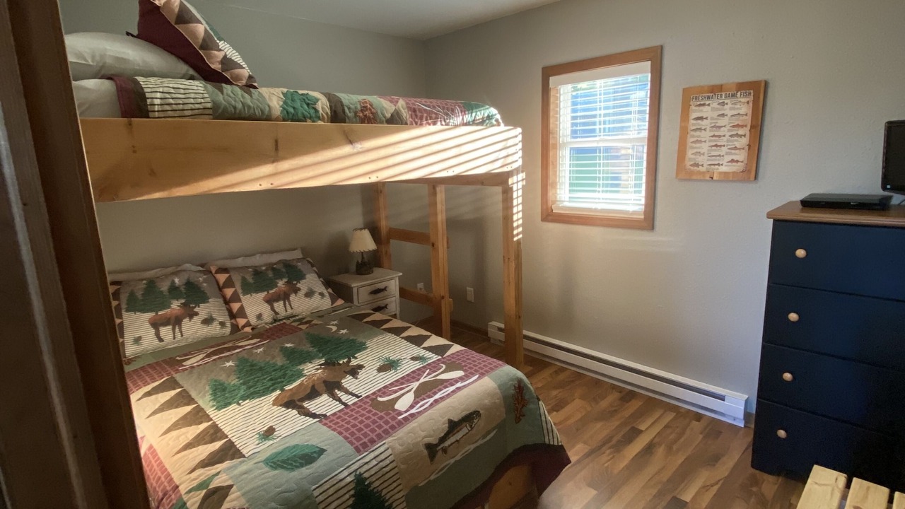 Photo of Bedroom in Marenisco