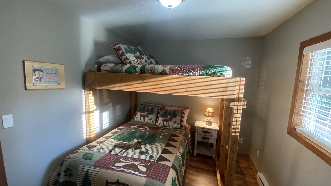 Photo of Bedroom in Marenisco