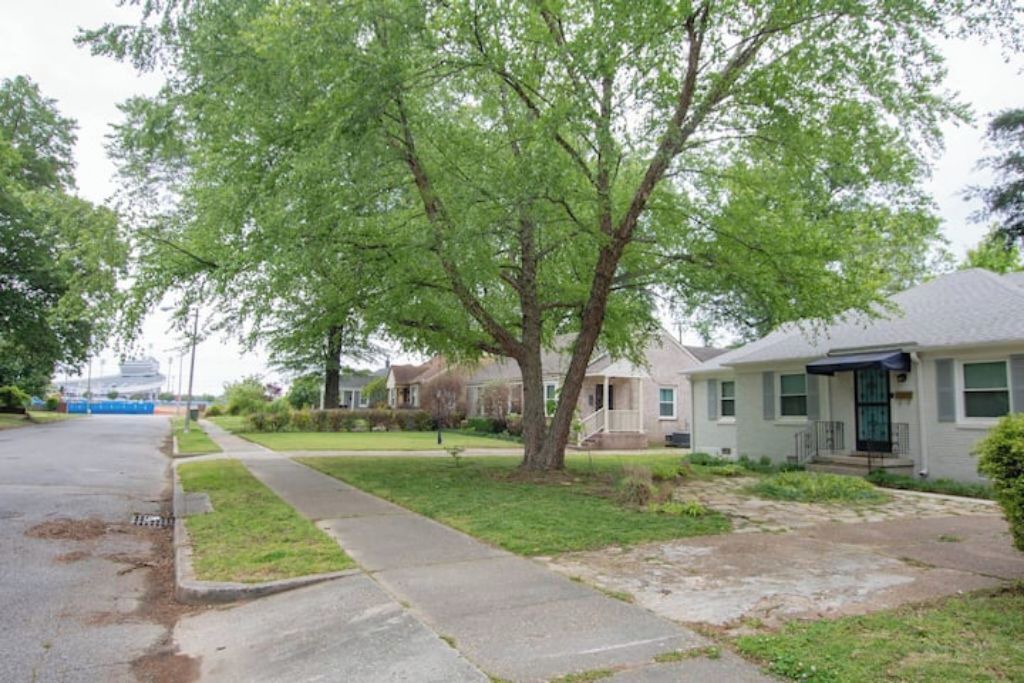 Photo of Outdoor in East Memphis